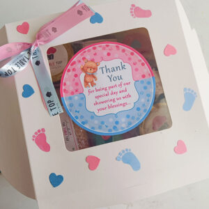 Who's Coming? Hamper